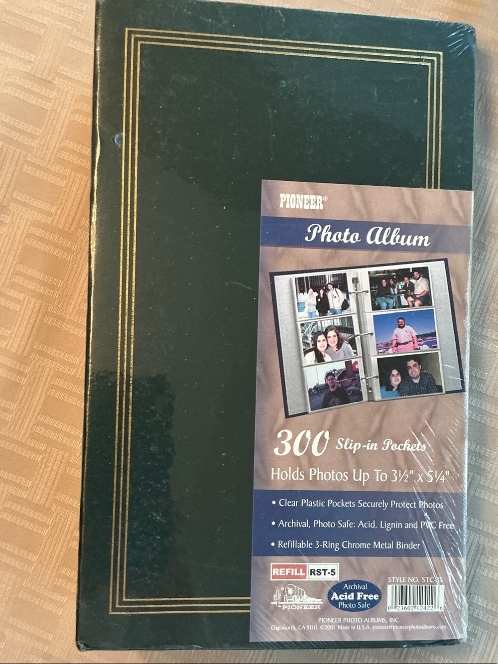 PIONEER Dark Black Photo Album with Gold Trim